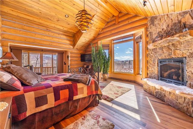 Ruby Ranch Mountain Gem rustic