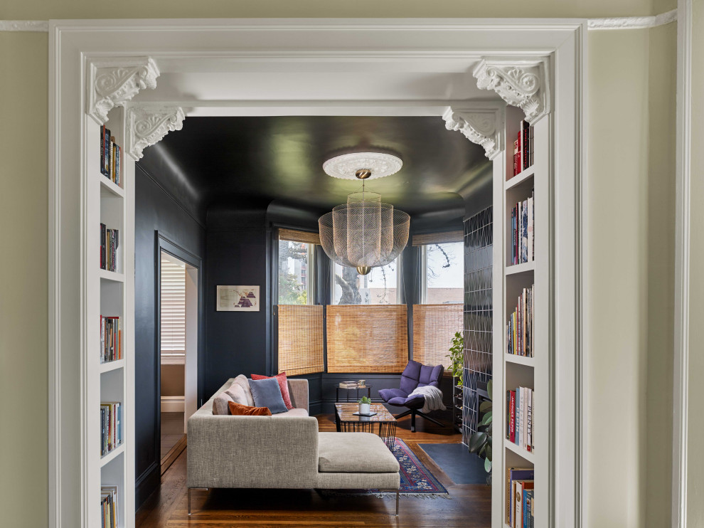 Design ideas for a transitional entryway in San Francisco.