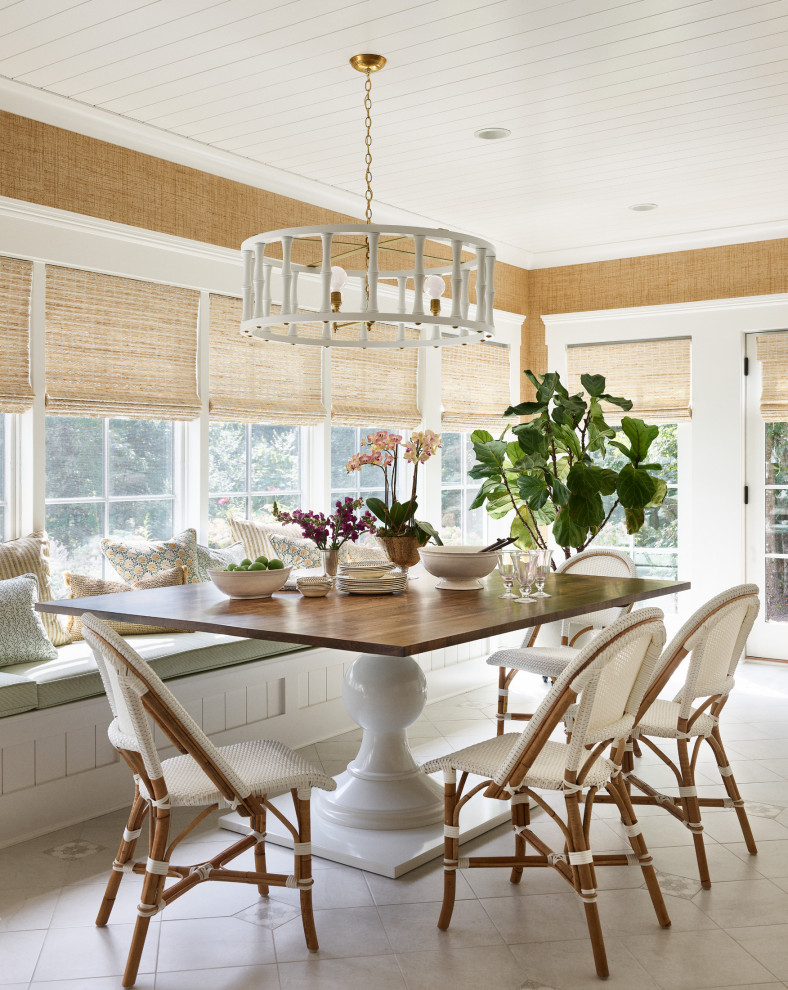 This is an example of a transitional dining room in Bridgeport.