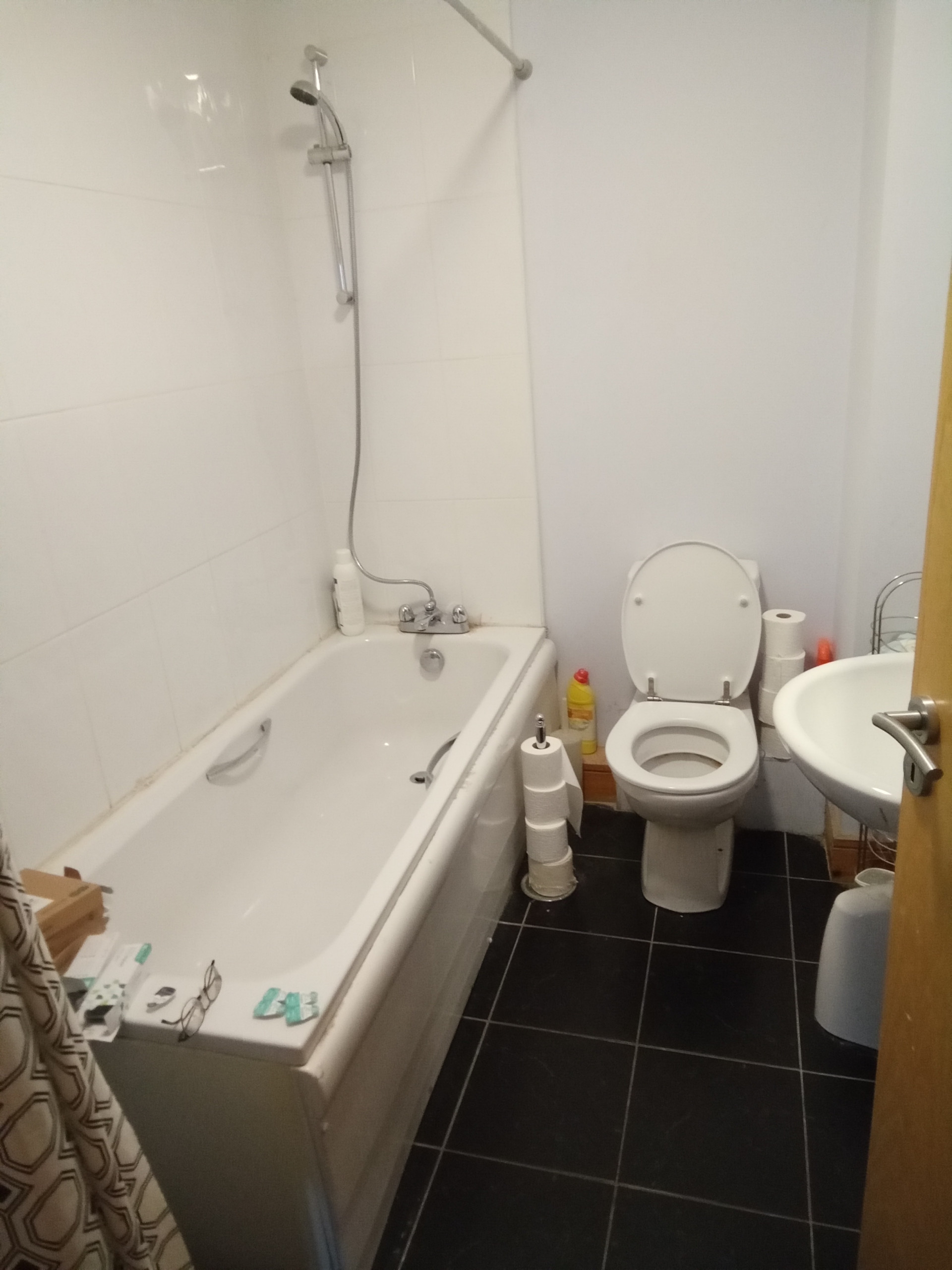 Main Bathroom