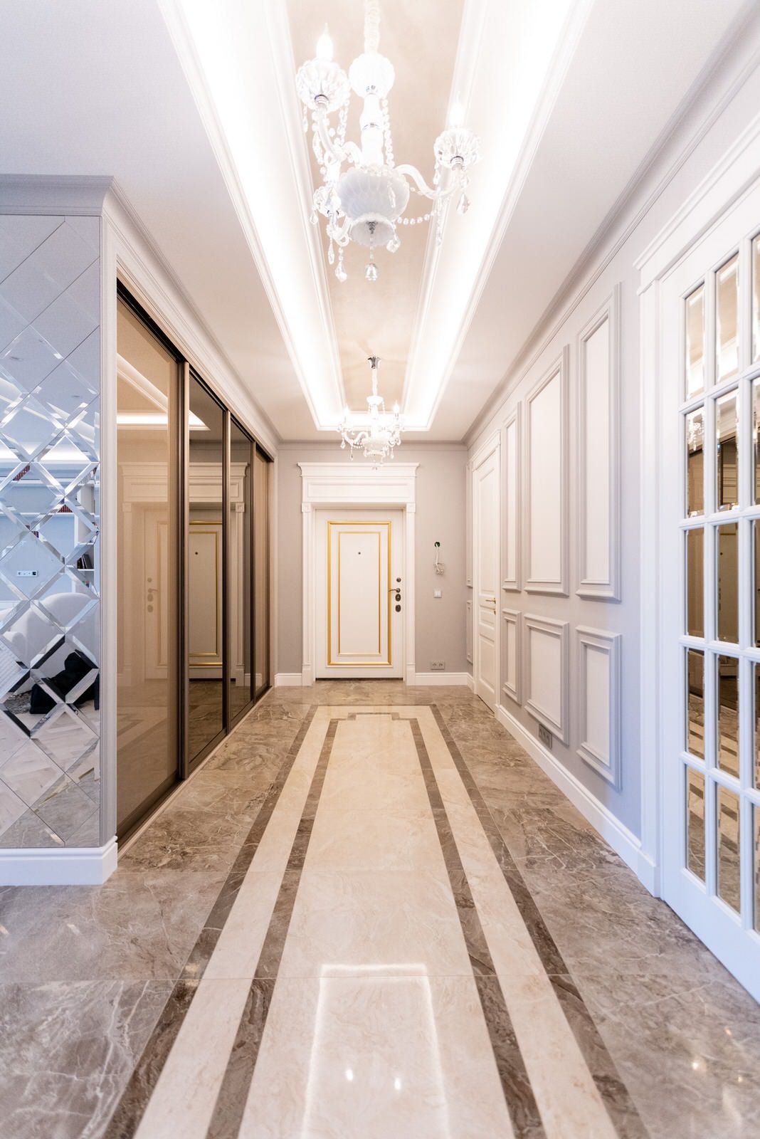 Шкаф raumplus в прихожую