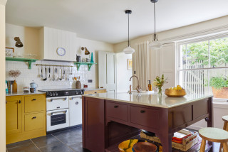 Houzz Tour: Sensitive Renovation Brimming With Color (29 photos)