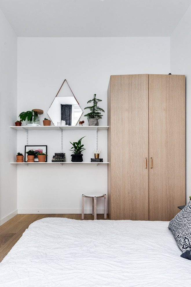 Design ideas for a scandinavian storage and wardrobe in Stockholm.