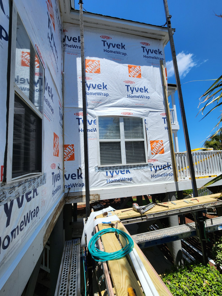 Exterior remodel / Windows / cider siding / paint
