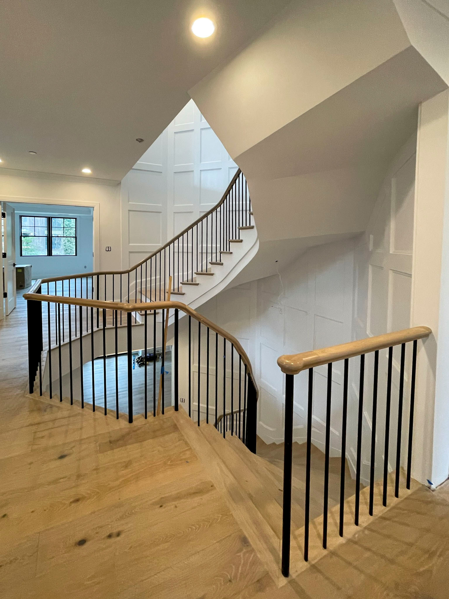 100_Hexagonal Floating-Staircase, Bethesda MD 20817