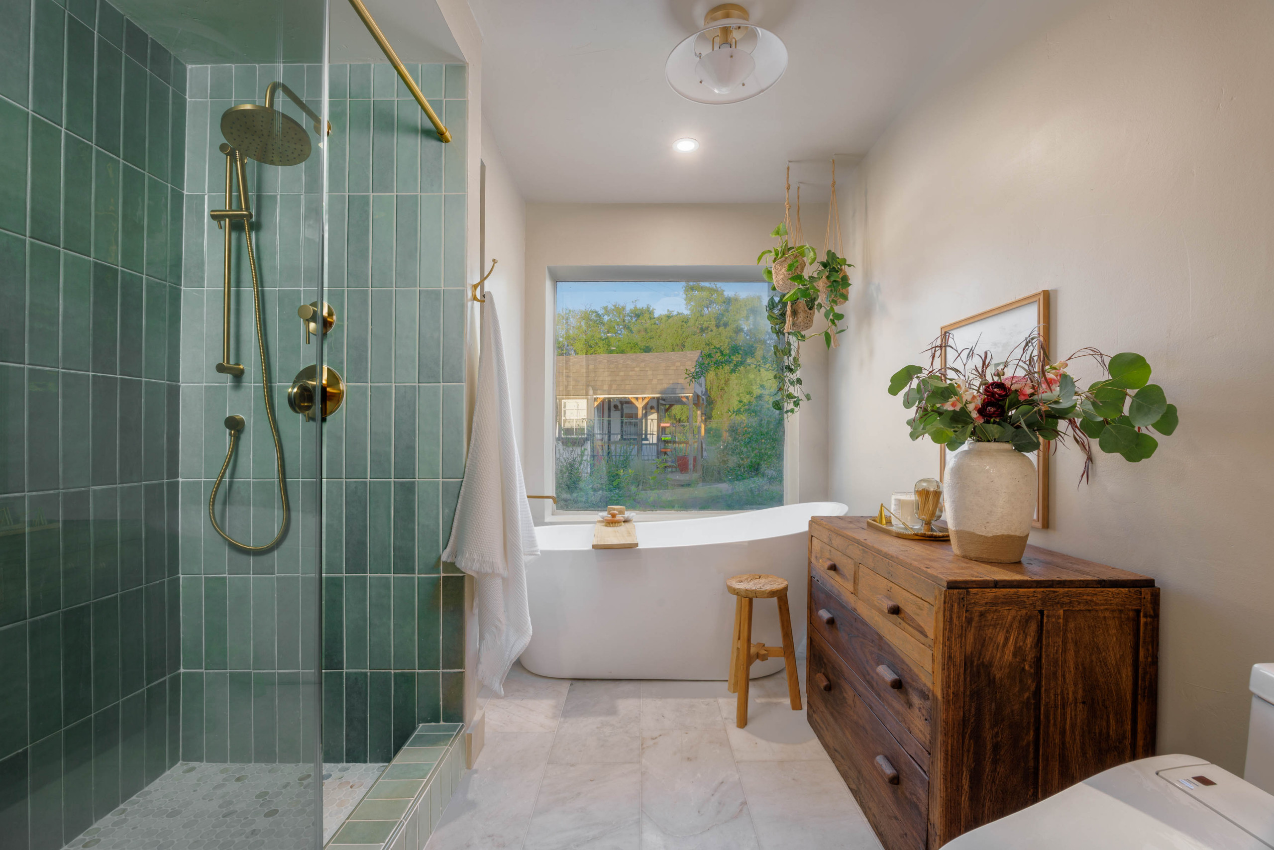 HGTV Crashers Episode 102