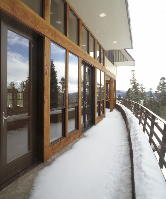 Ski House rustic-balcony