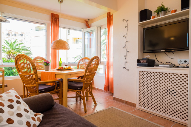 2015 Octubre coastal-dining-room