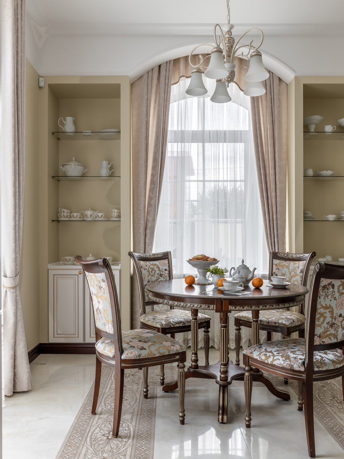 Проект коттеджа, разработка интерьеров.