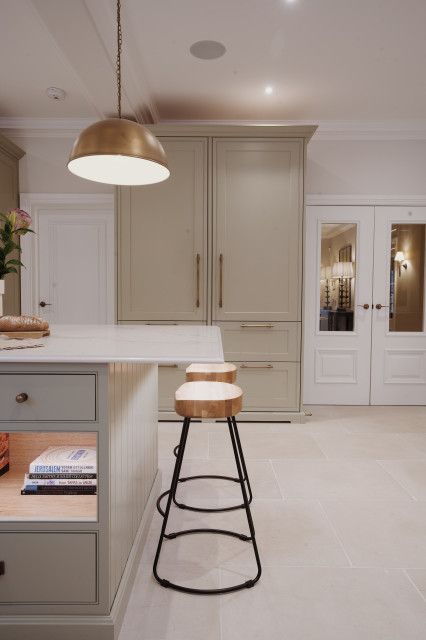 Radlett Kitchen traditional-kitchen