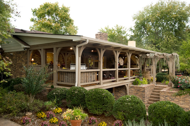 Outdoor Living Space klassisk-veranda