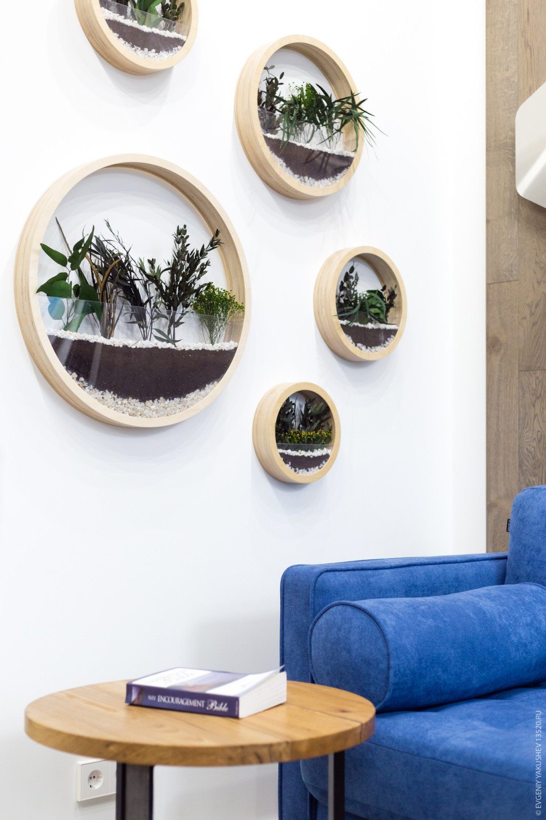 Office in Neo-Geo Business Center