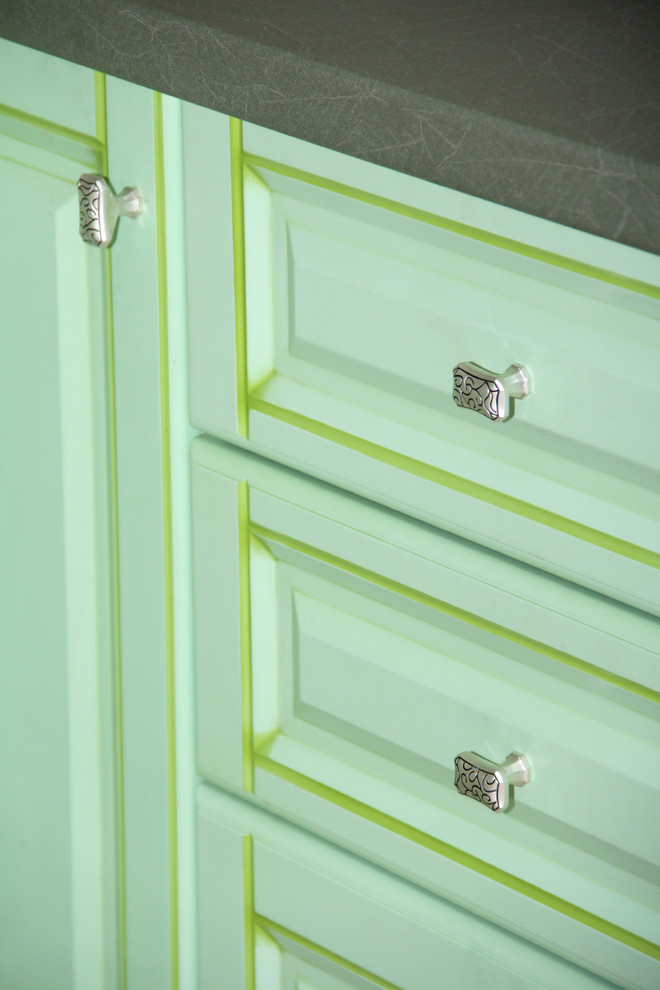 Фасады нижних ящиков