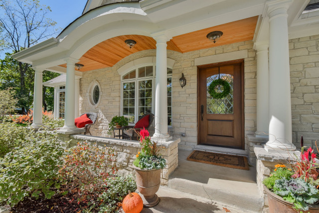 Shingle Style coastal-house-exterior