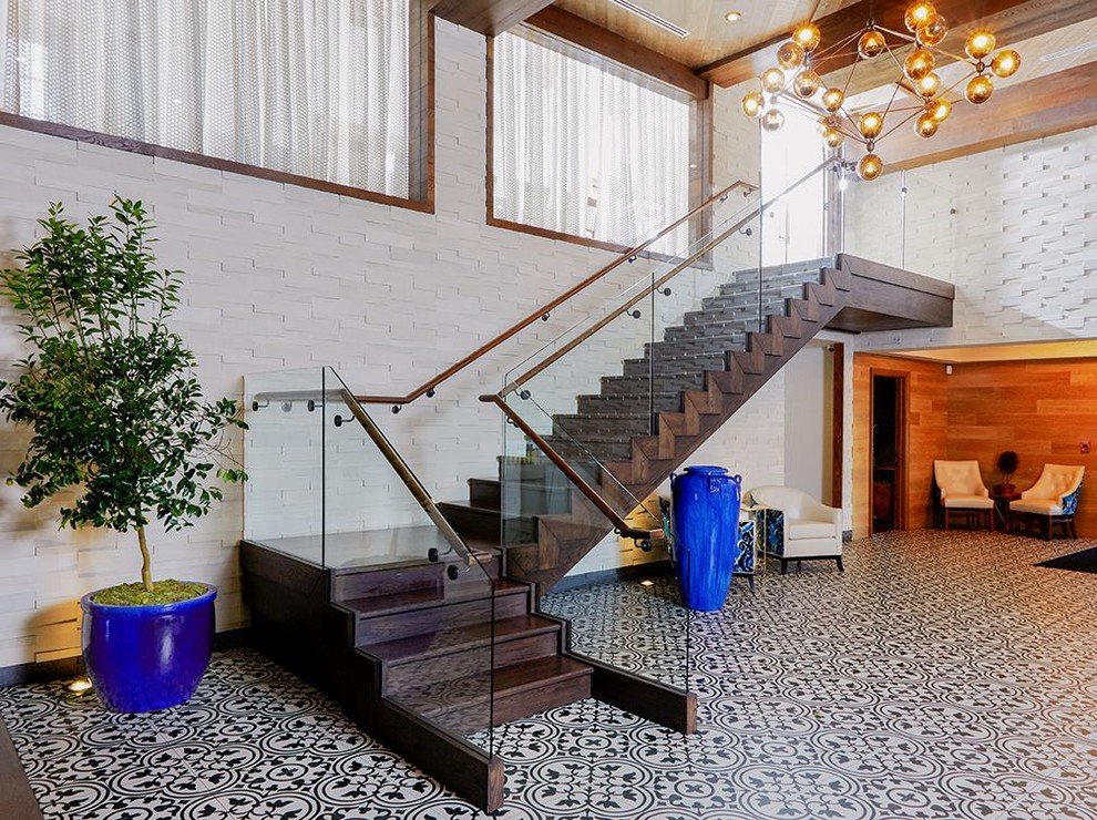 Minimalist staircase photo in Other