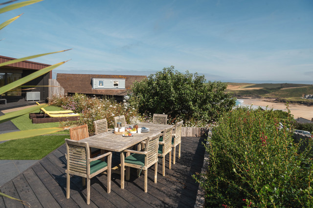 Turnstones beach-style-deck