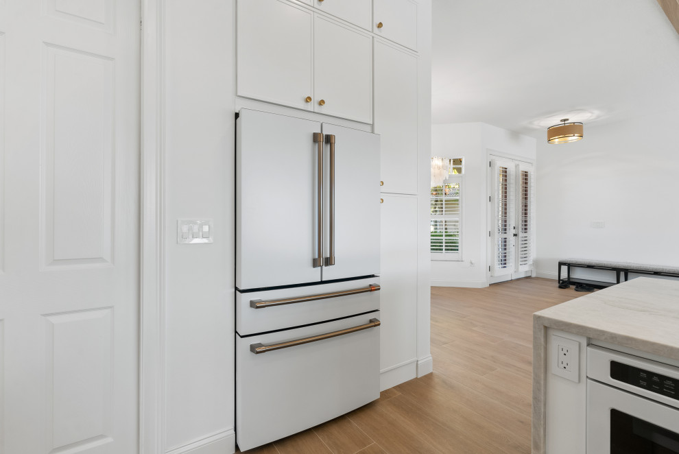 Via Del Santi Residence - Waterfront Modern Transformation