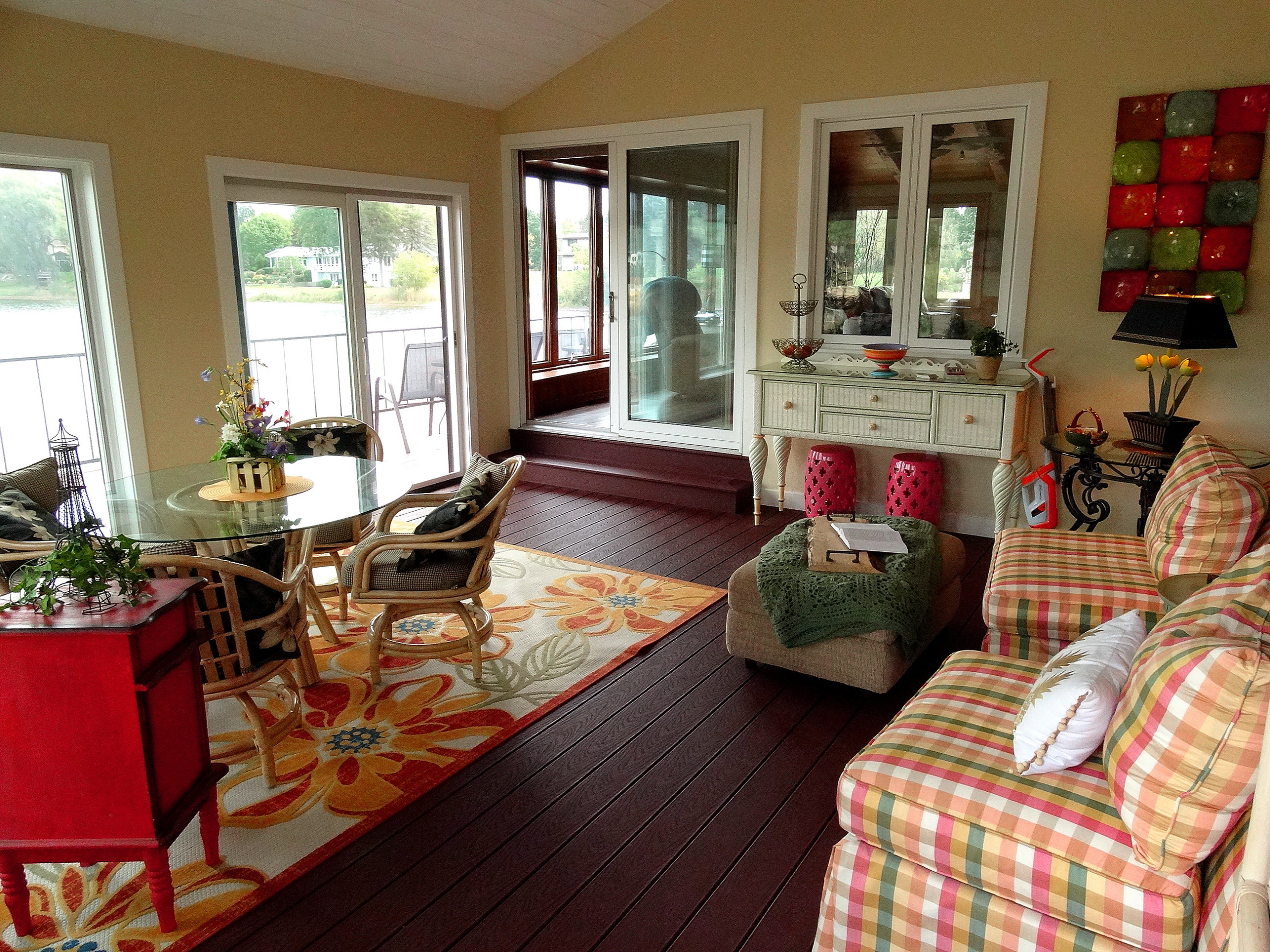 Muskego Residence - Exterior and Sun Room Addition