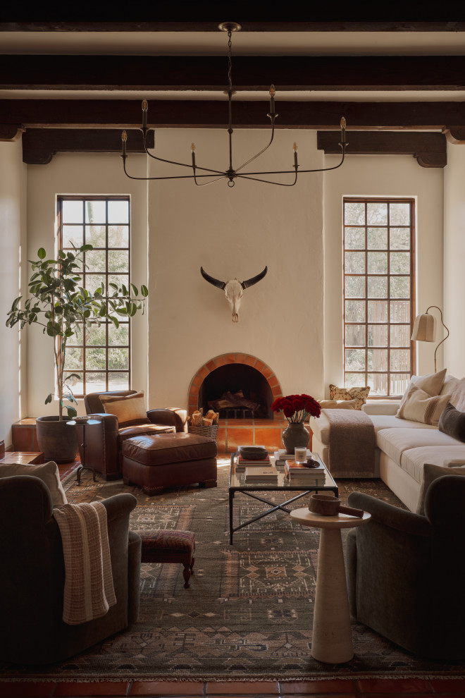 Paso Trail - Southwestern - Living Room - Phoenix - by Studio Lane