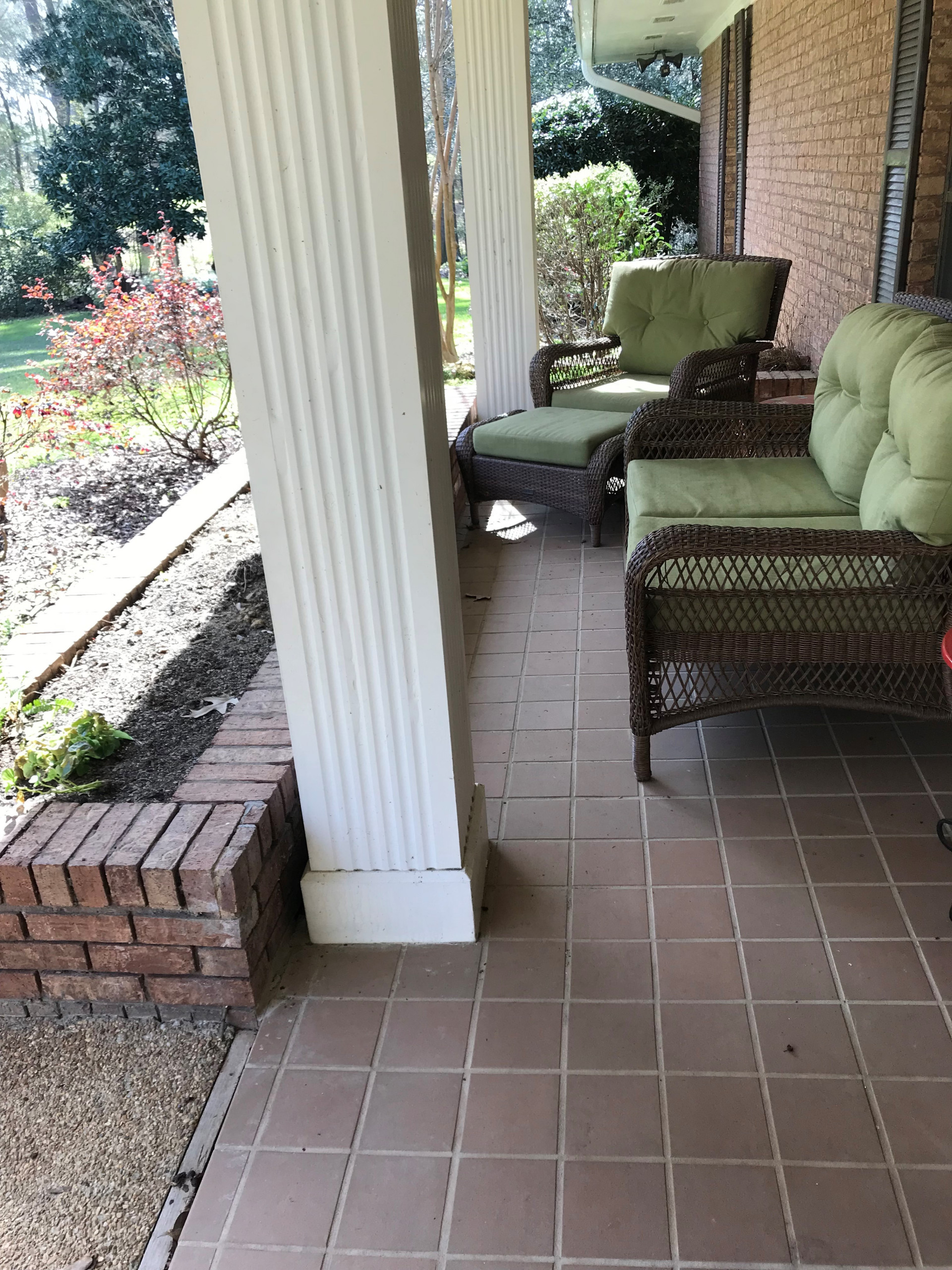 Exterior / Front Porch @ Quail Run, Madison, MS