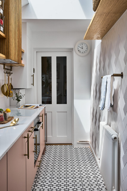 Kitchen, Ingatestone modern-koek