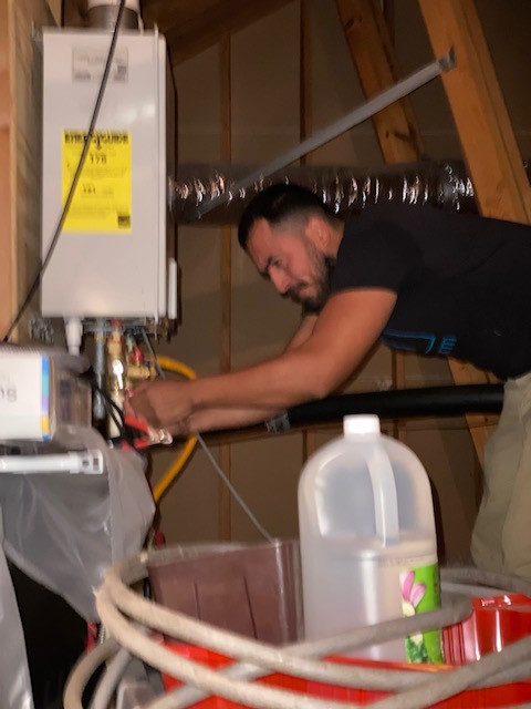 Tankless Hot water Heater Flushed Clean