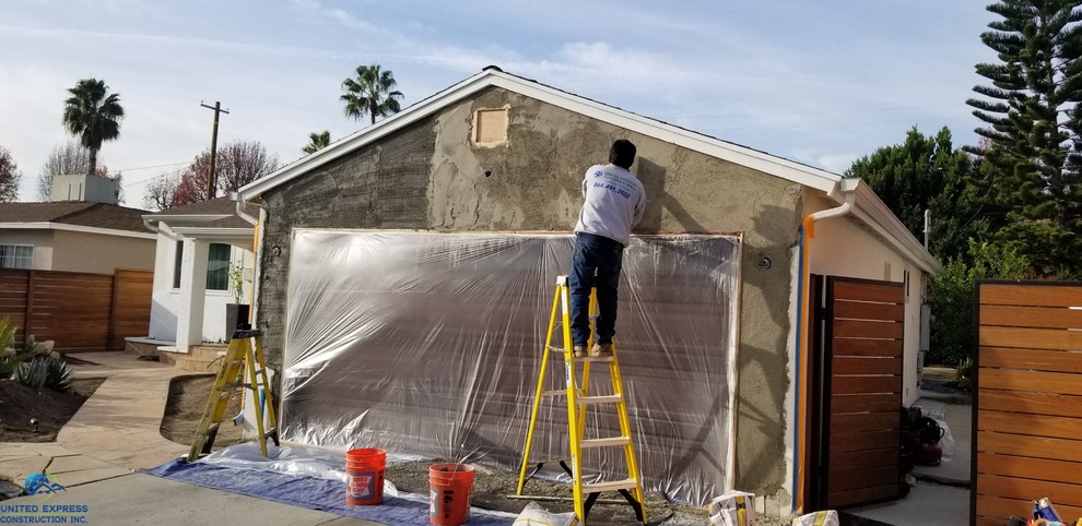 Stucco installation in North Hollywood
