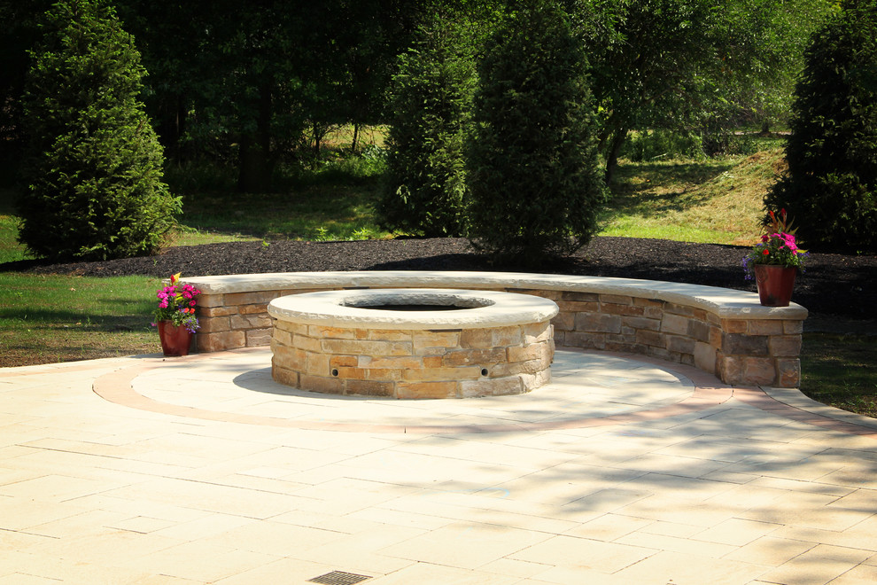 This is an example of a transitional patio in Cleveland.