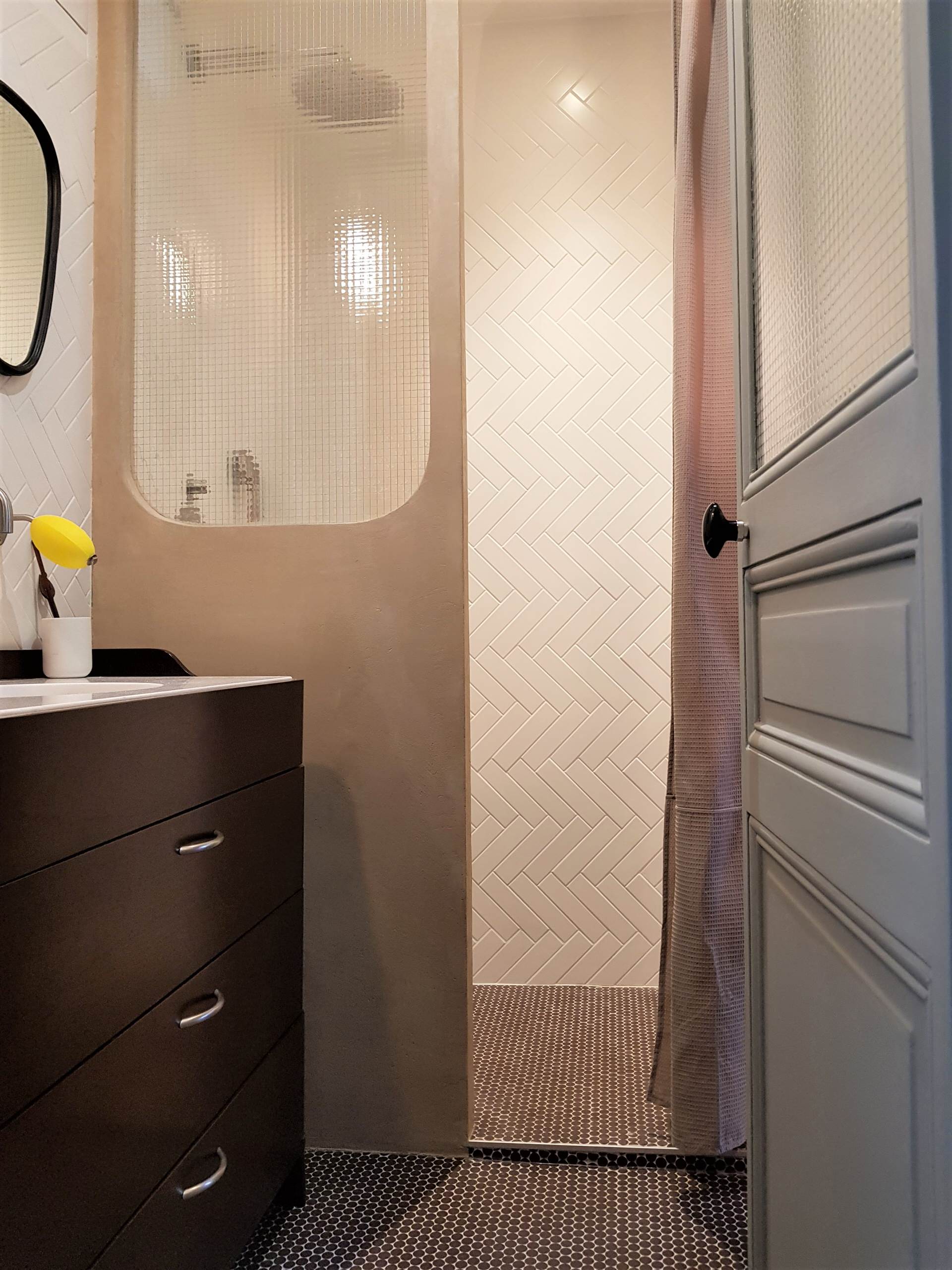 Salle de bain rétro chic