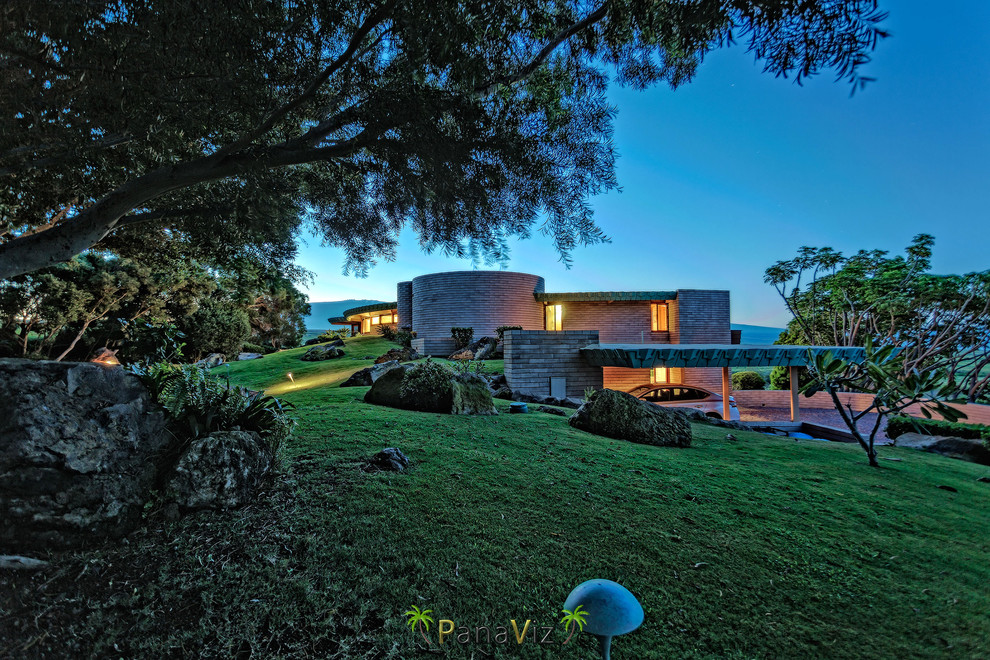 Frank Lloyd Wright home built in Hawaii. - Hawaii - by PanaViz | Houzz UK