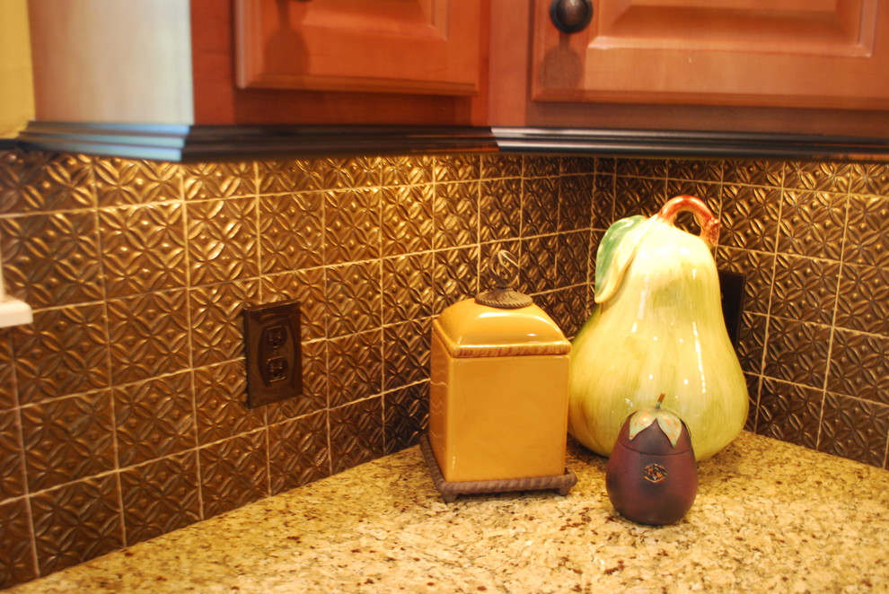 Kitchen - rustic kitchen idea in Cleveland