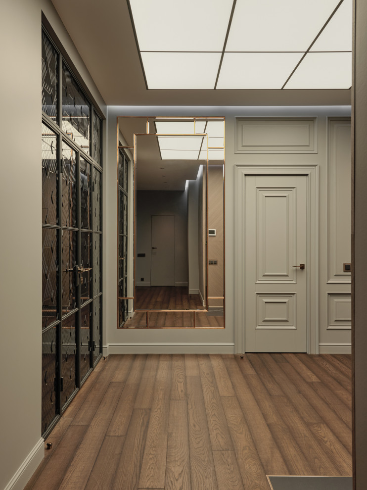 Design ideas for a contemporary entryway in Moscow.