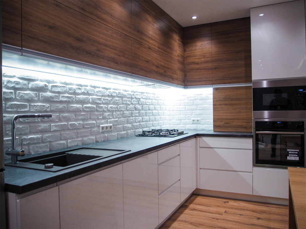 Простые решения. Скандинавский стиль, эконом-сегмент.