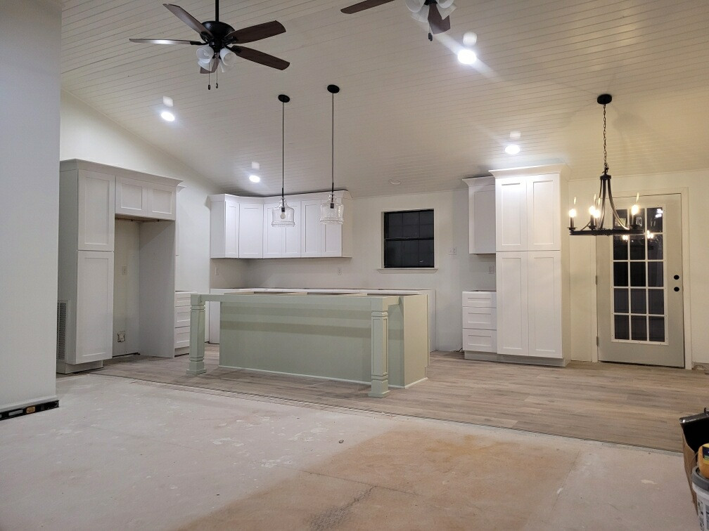 Stunning White Kitchen Cabinets