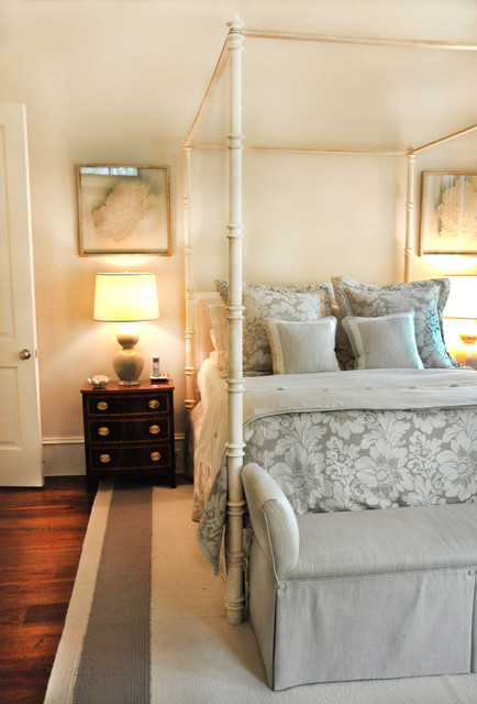 May River Custom Home klassisk-sovevaerelse