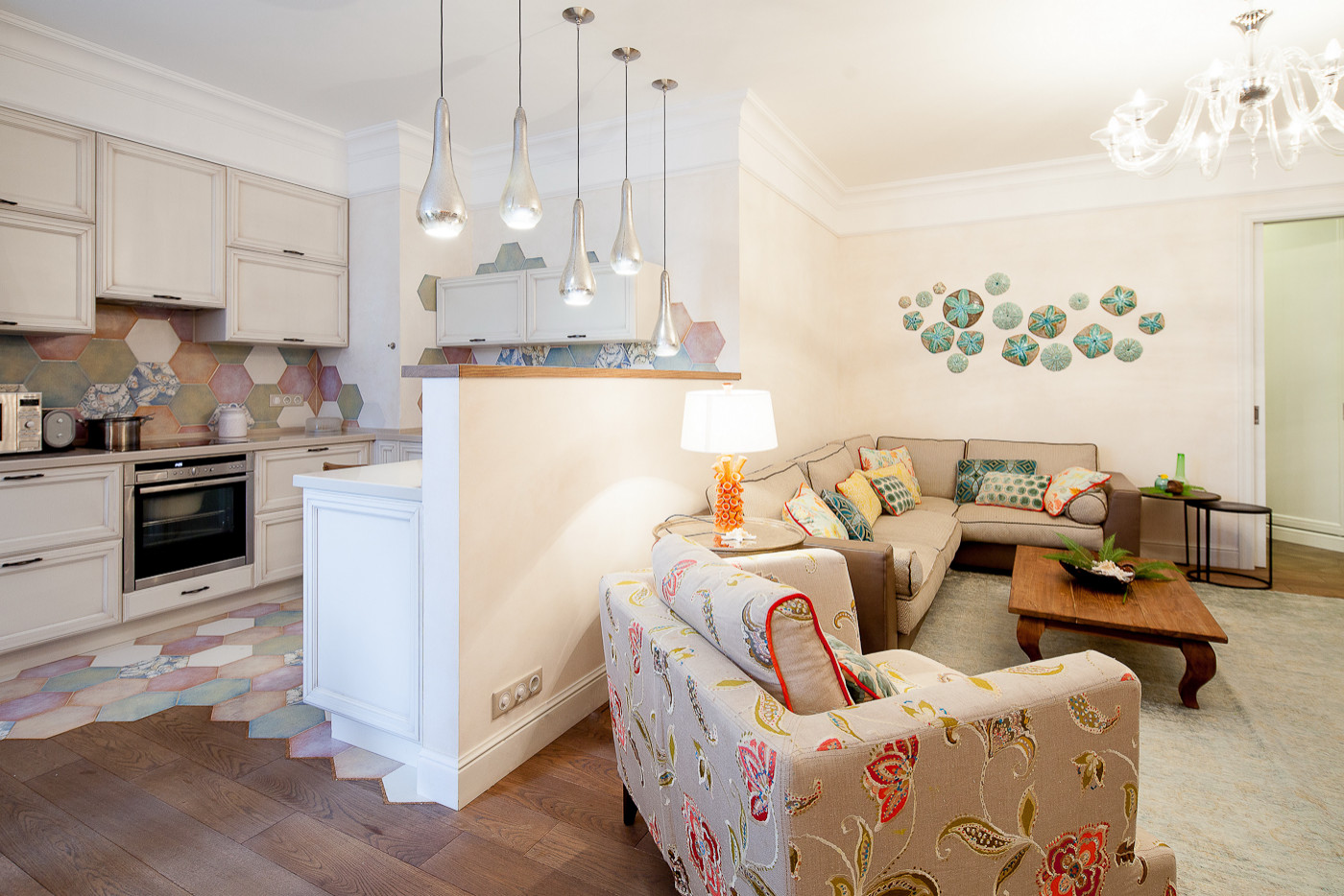 Гостиная в жк" Золотые ключи"