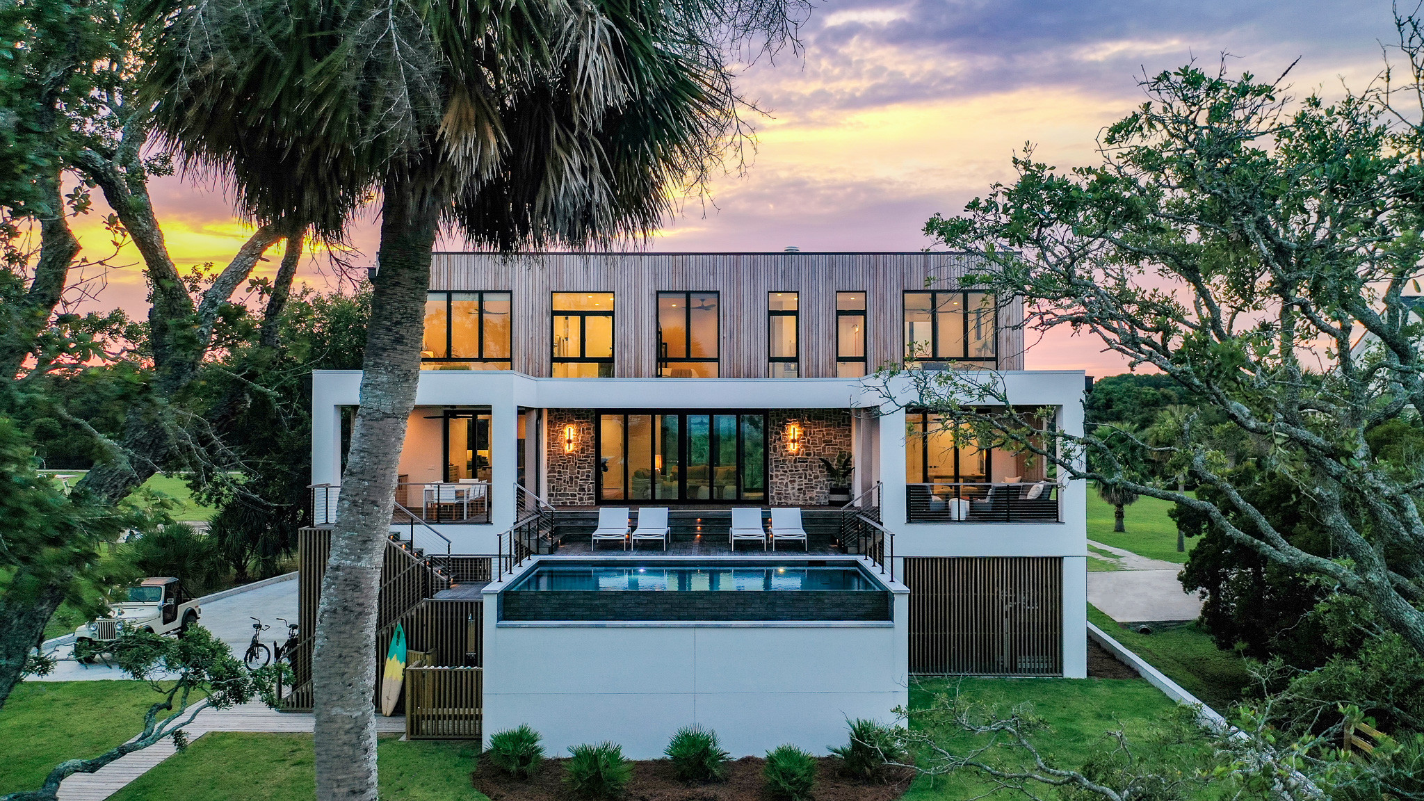 Island organic modern