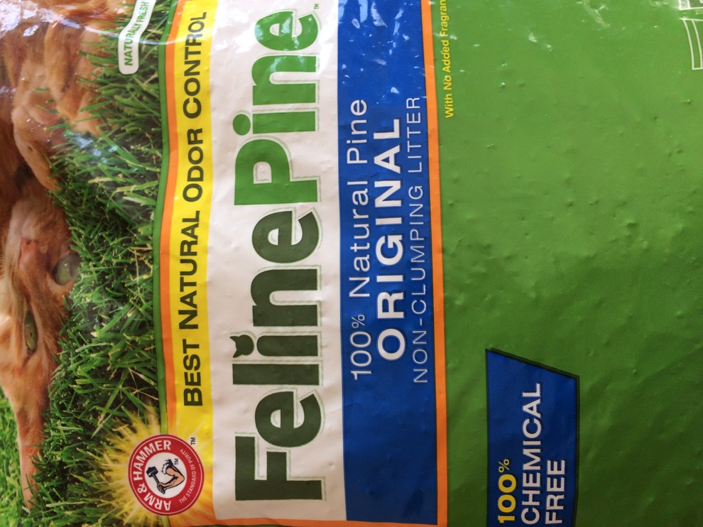 Can I use this leftover cat litter for my roses?