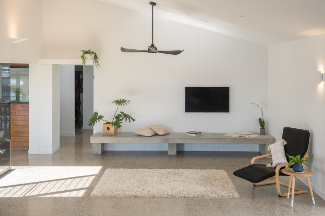 Yungaburra House modern-living-room