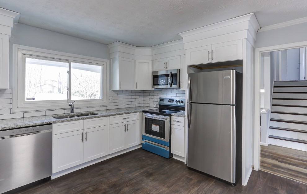 Example of a transitional kitchen design in Atlanta