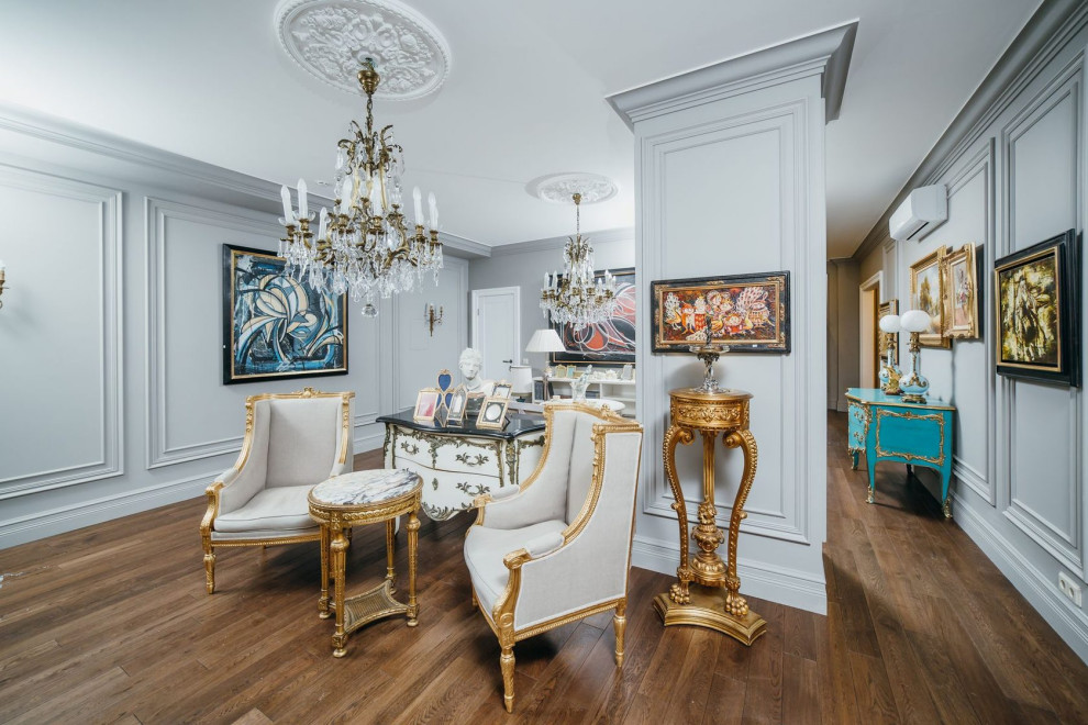 Салон предметов интерьера и антиквариата в Москве