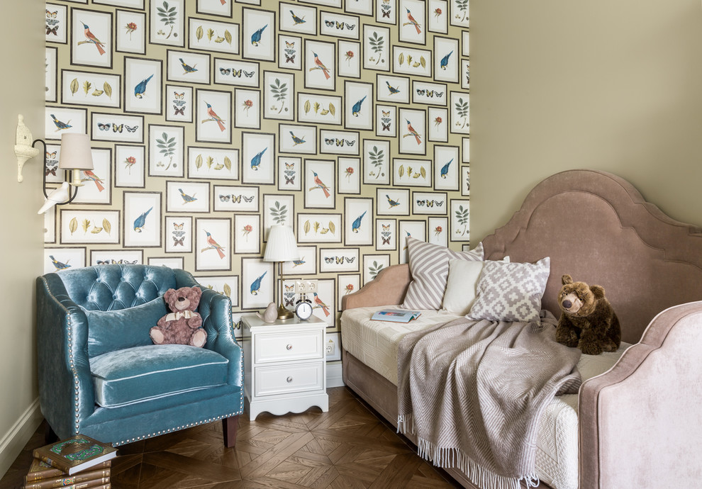 This is an example of a mid-sized transitional kids' room in Moscow.