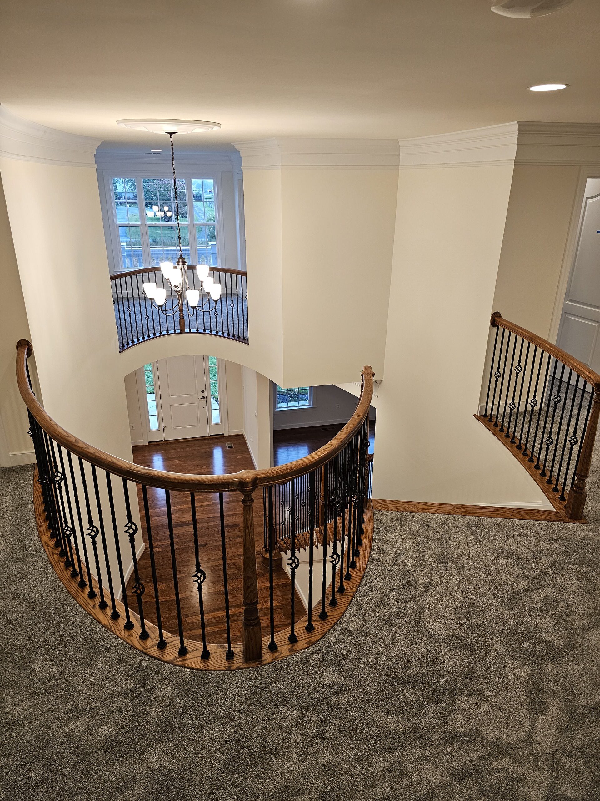128_Grand Entryway Elliptical Staircase, Nokesville, VA 20181