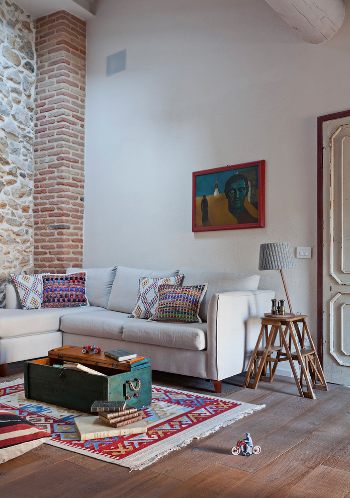 Реконструкция бывшей фермы в Италии на озере Гарда