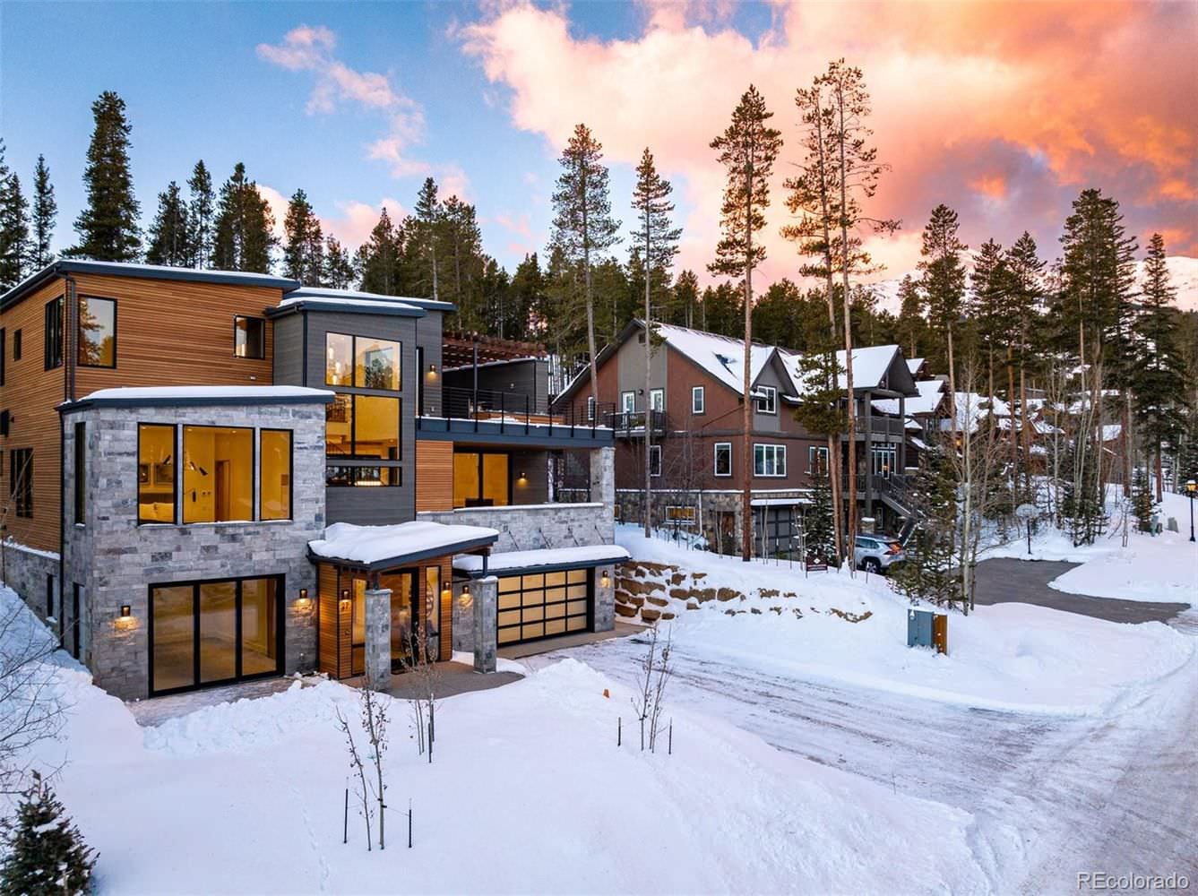27 Boulder cir