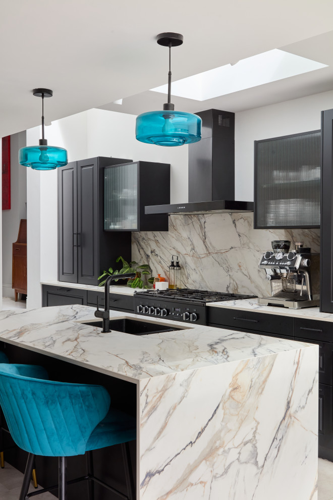 Oldfield Onyx Black