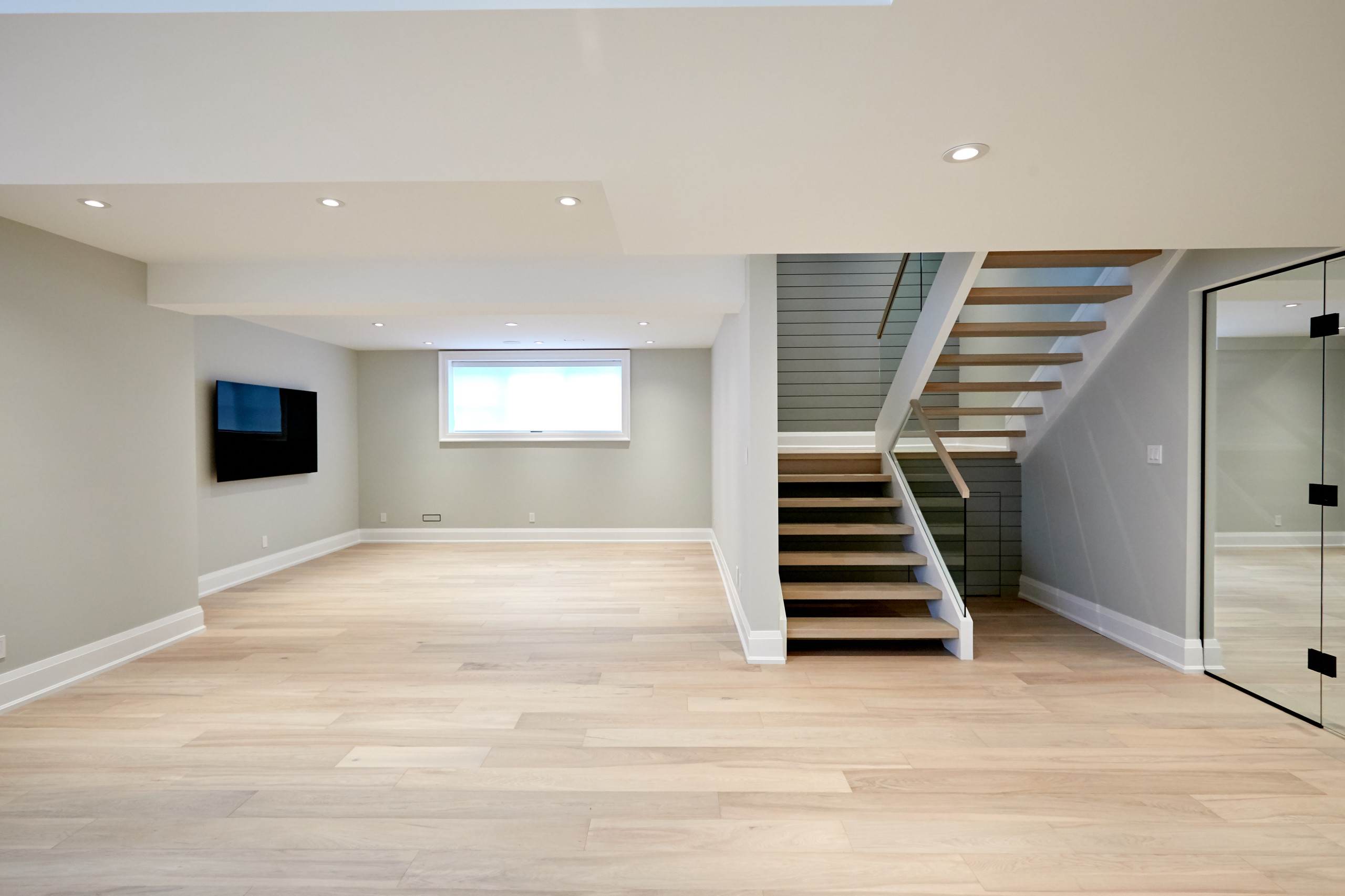 Crescent - South West Oakville