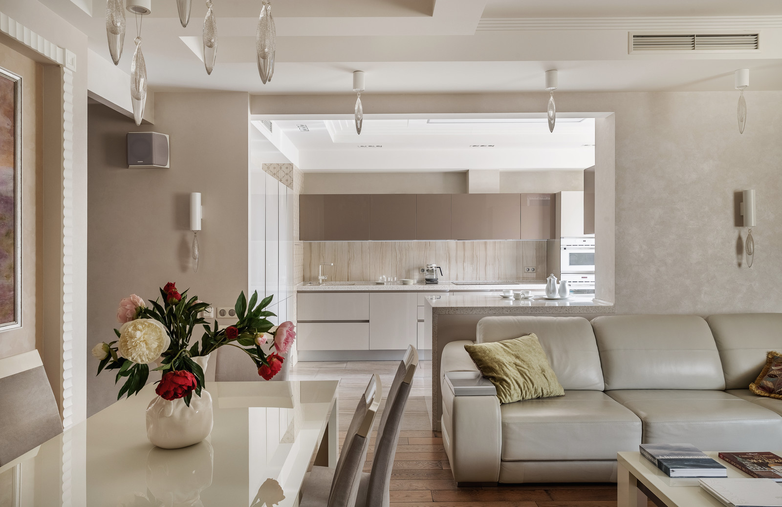 Квартира в современном стиле 175м2