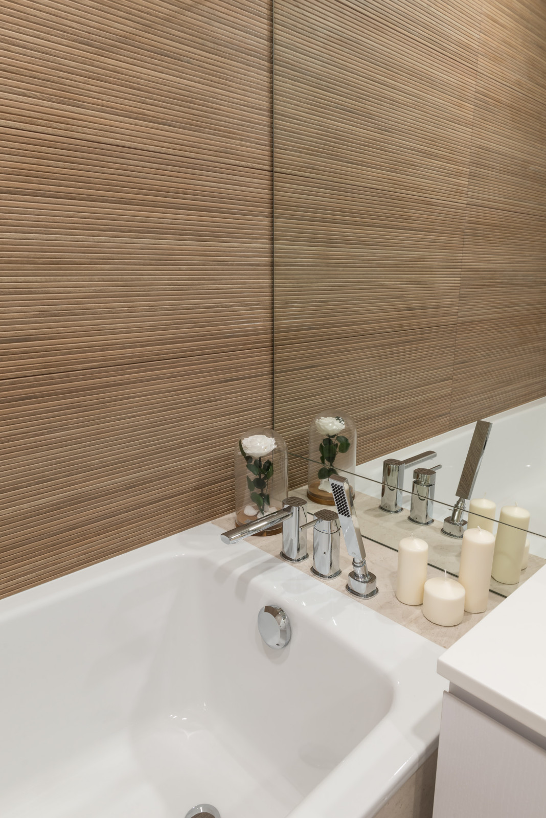 White and Wood Интерьер квртиры в ЖК "Лермонтов" в Ростов-на-Дону