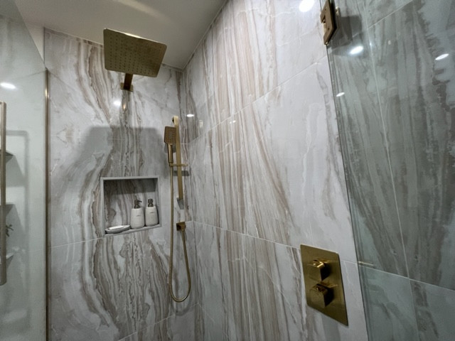 Natural Spa Ensuite